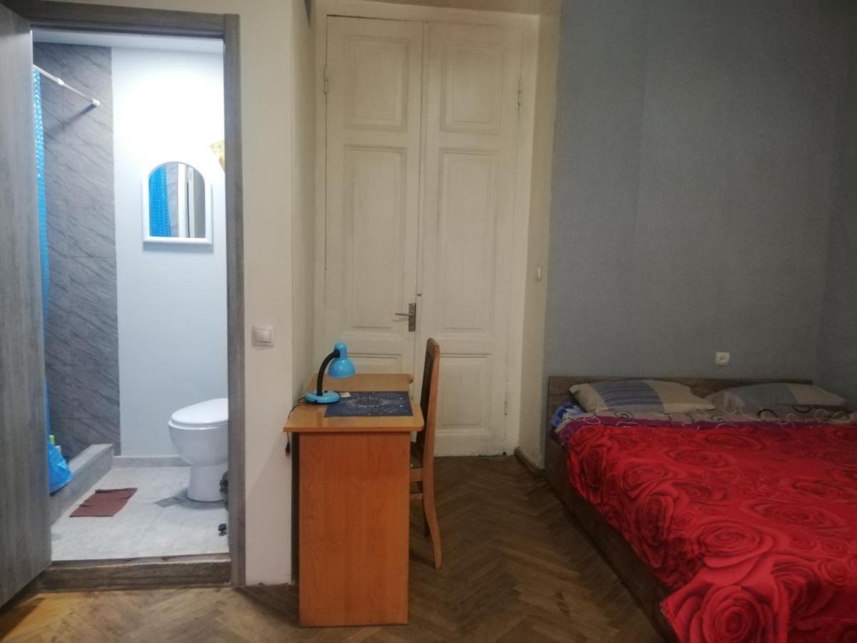 Hostel On Marjanishvili 第比利斯 外观 照片