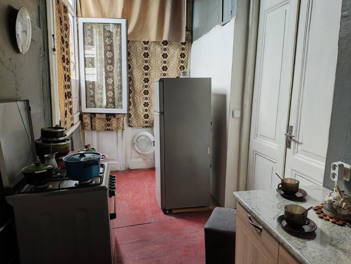 Hostel On Marjanishvili 第比利斯 外观 照片